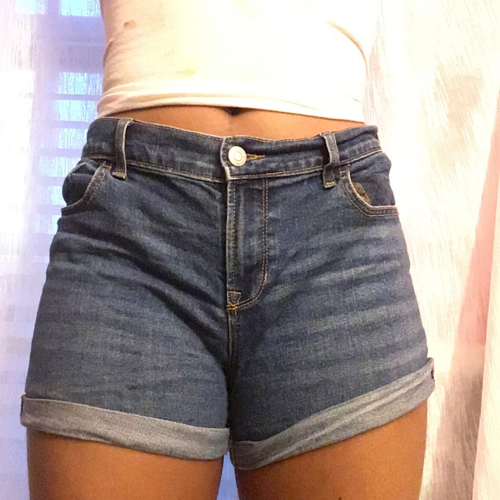 Old Navy Boyfriend Denim Shorts